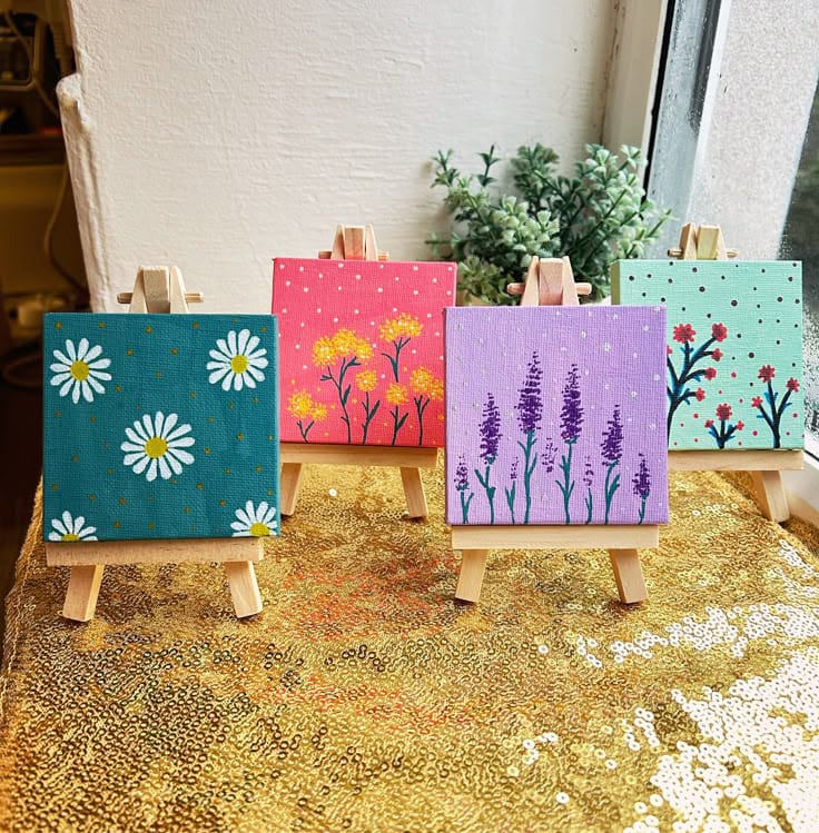 Handcrafted Minimal Painting With Stand