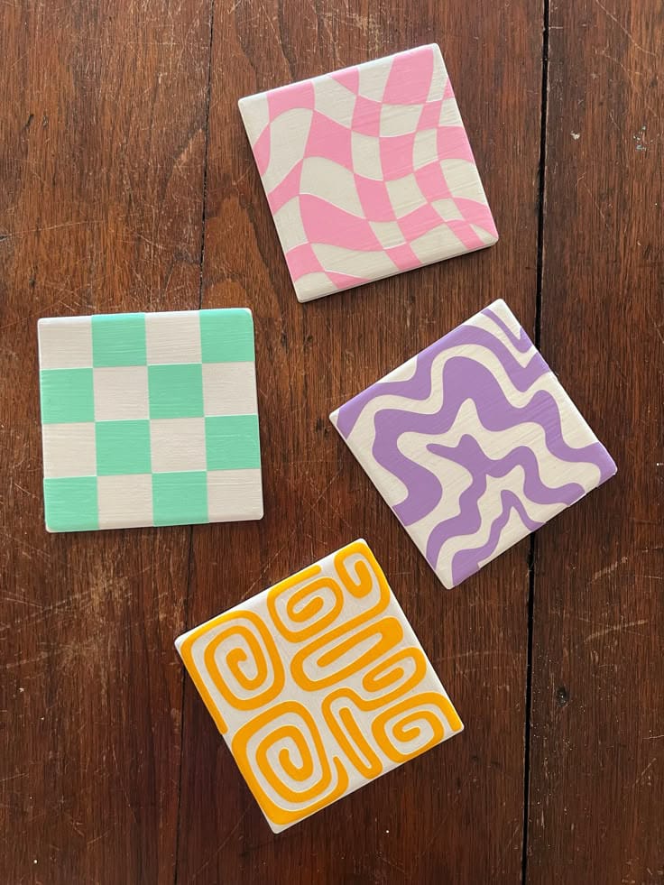 Handcrafted Minimal Painting With Stand